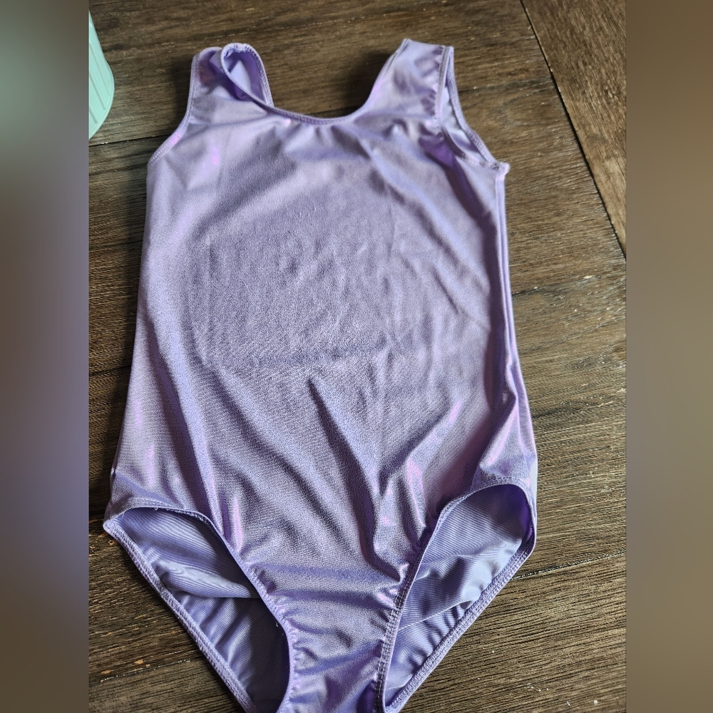Size M- 10/12 Purple sparkly leotard